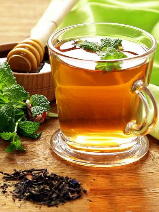 Tulsi Tea: पावसाळ्यात प्या तुळशी चहा ‘हे’ आहेत ७ फायदे