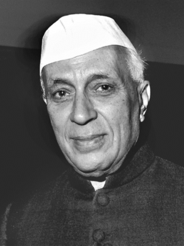 Pandit Jawaharlal Nehru | भारतात दरवर्षी १४ नोव्हेंबर रोजी बालदिन साजरा केला जातो.