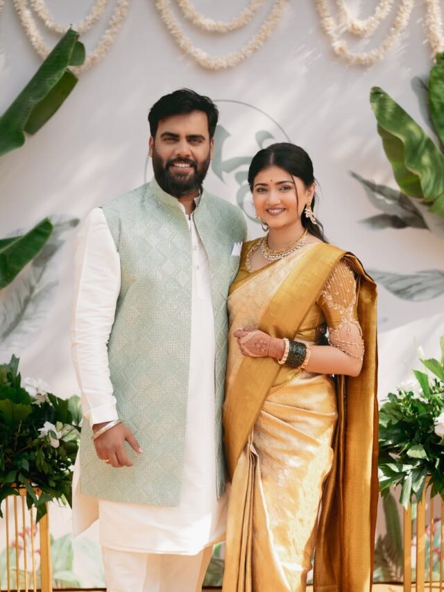 Forever feels right with you..!💜 #HD Love 🥰.Clicked by @rohanpujari_rp @storiesby_rp Decor by