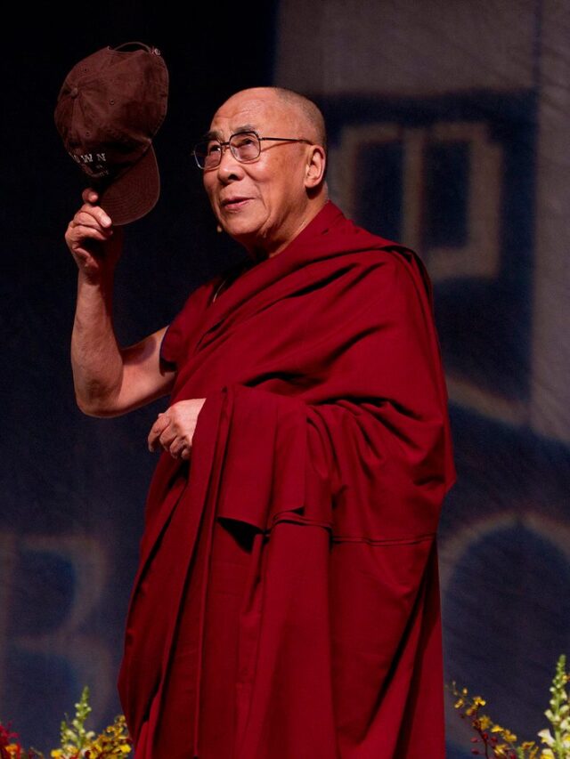 Dalai Lama | तिबेटचे अध्यात्मिक नेते दलाई लामा यांना त्यांचा पहिला ग्रॅमी पुरस्कार मिळाला आहे.