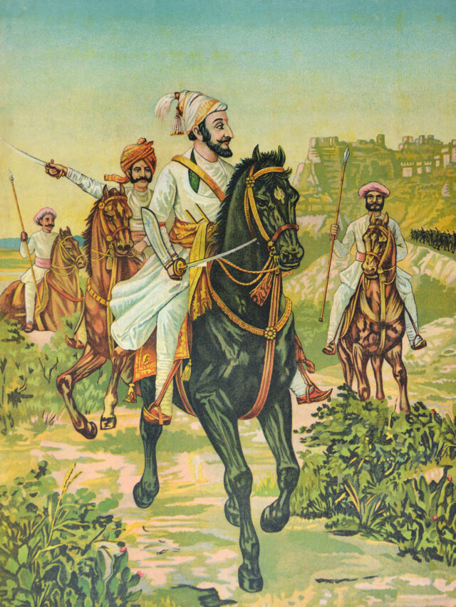 King of Forts,Raigad |  छत्रपती शिवाजी महाराजांनी आपल्या कारकिर्दीत केवळ मराठवाड्यातच नव्हे, तर महाराष्ट्र, कर्नाटक, गोवा आणि तामिळनाडू या भागांतील सुमारे ३०० ते ३६० किल्ले जिंकले