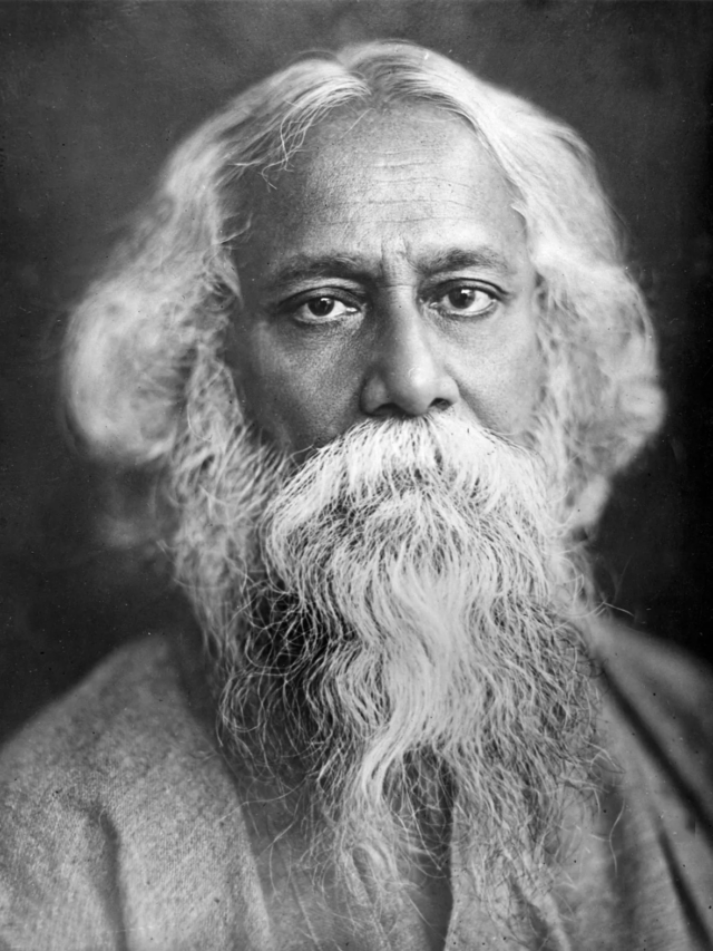 Rabindranath Tagore | रवींद्रनाथ टागोर हे भारतातील महान कवी, लेखक आणि तत्त्वज्ञ होते. त्यांचा जन्म ७ मे १८६१ रोजी कोलकाता येथे झाला.